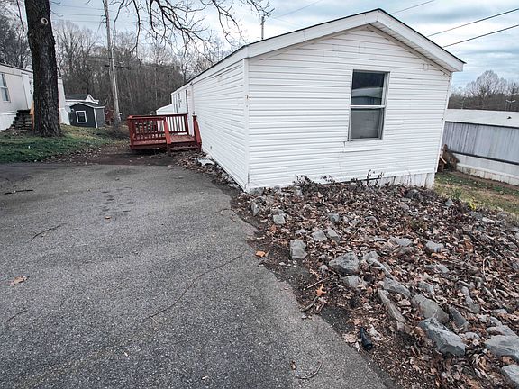 2nd image of 300 Randell Dr Lot 24