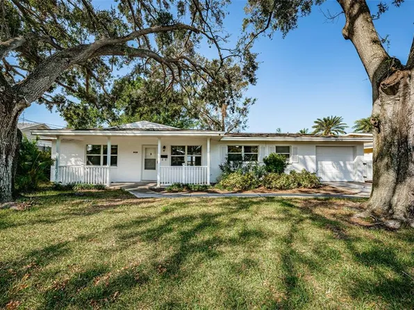 8428 14th St N, Saint Petersburg, FL 33702
