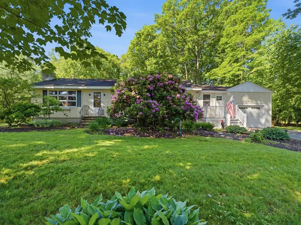 25 North Avenue, Plaistow, NH 03865