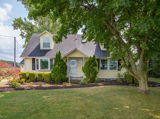 43763 Russia Rd, Elyria, OH 44035