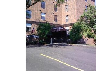 700 Brick Mill Run APT 102, Westlake, OH 44145