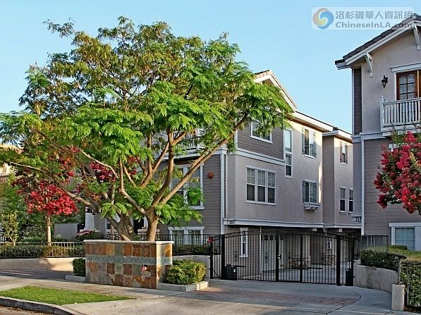 1st image of 723 Arcadia Ave Unit A