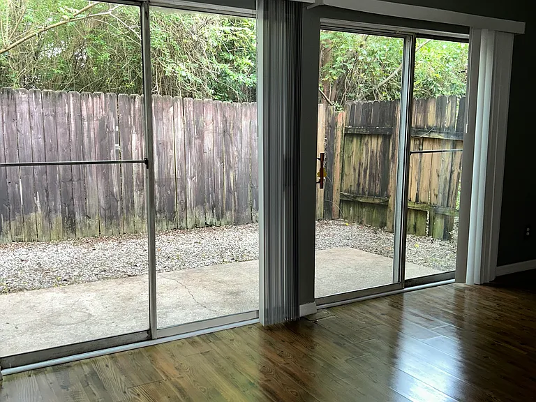 6701 Dickens Ferry Rd #66 — Photo 1