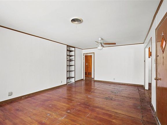5th image of 933 Glenda Dr
