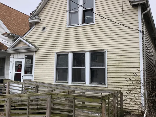 148 Dexter St, Toledo, OH 43608