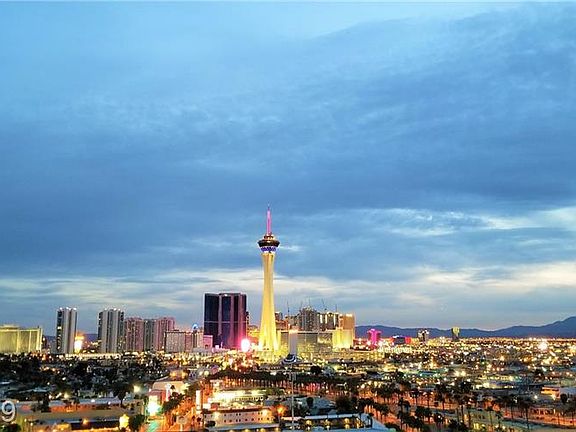 2nd image of 900 S Las Vegas Blvd #1109