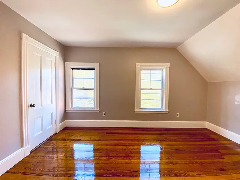 114 White St #3 — Photo 6