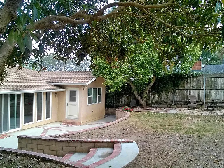 510 Tarento Dr — Photo 9