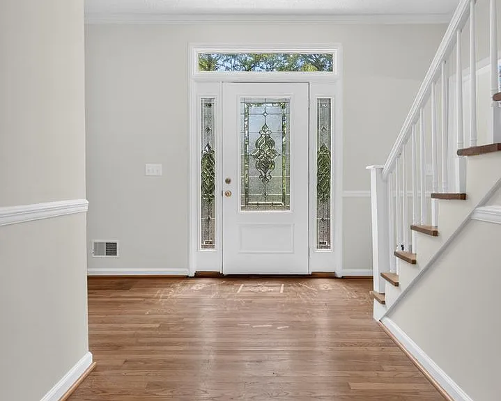 2027 Riding Ridge Rd — Photo 4