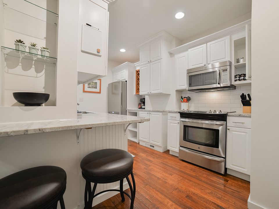 1st image of 233 S Spanish St #233B