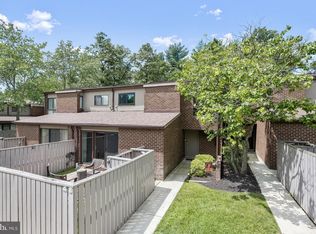 48 Farmhouse Ct #B, Baltimore, MD 21208