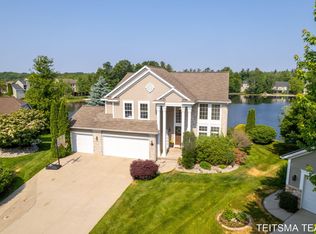 48 Lake Haven Ct, Muskegon, MI 49444