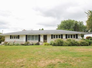 2723 W Vera Ave, Glendale, WI 53209