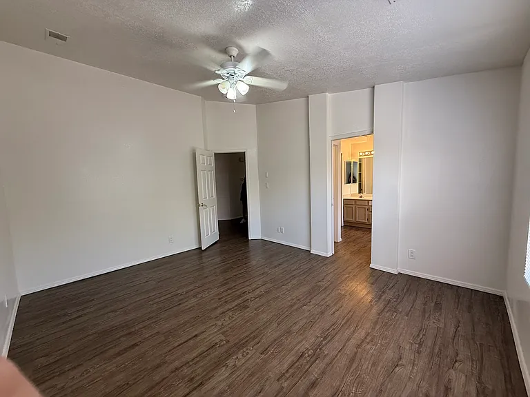 8310 Camino Paisano NW — Photo 10