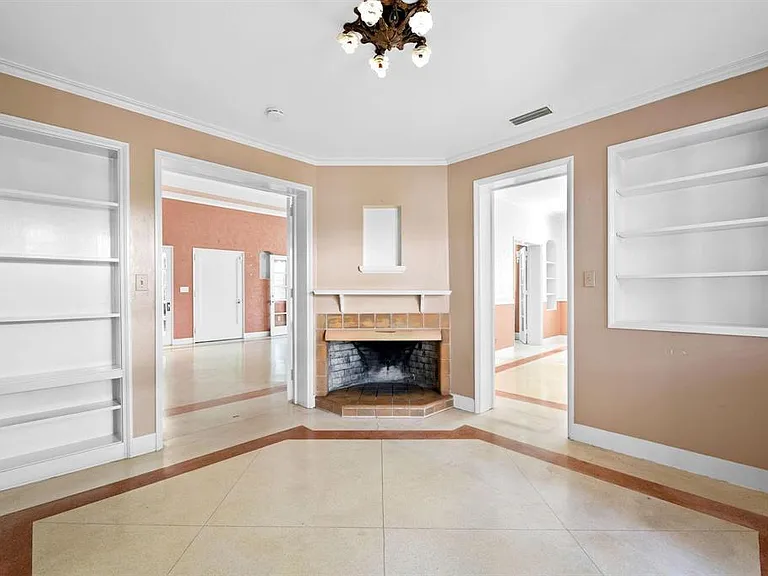 1252 N Rio Vista Blvd — Photo 6