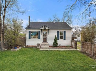 208 S Diamond St, Nampa, ID 83686