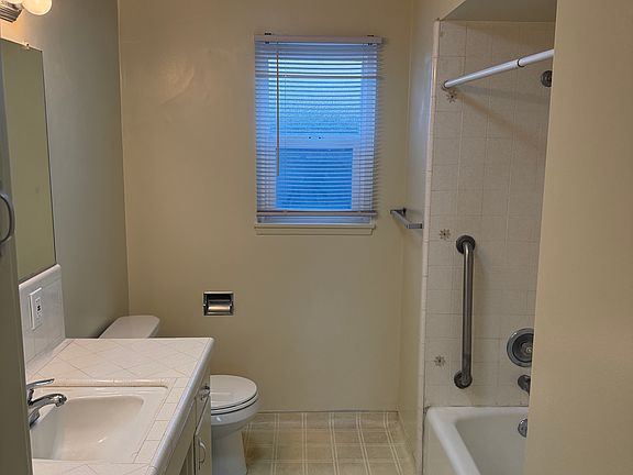 3rd image of 211 W Center St #3