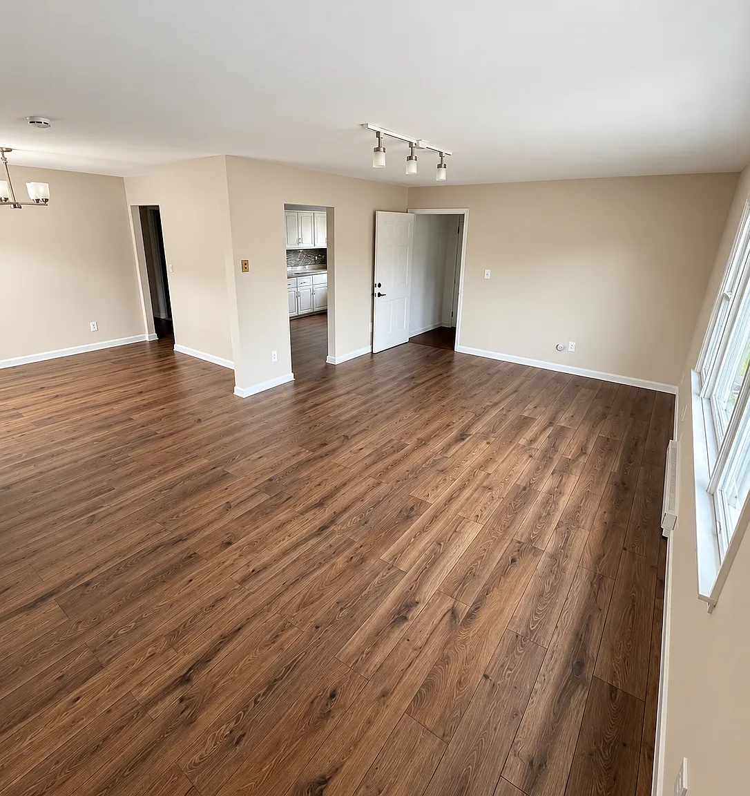 3 bed, $3,200 — Photo 2