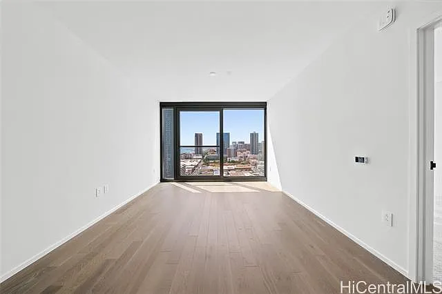333 Ward Ave #1905 — Photo 5
