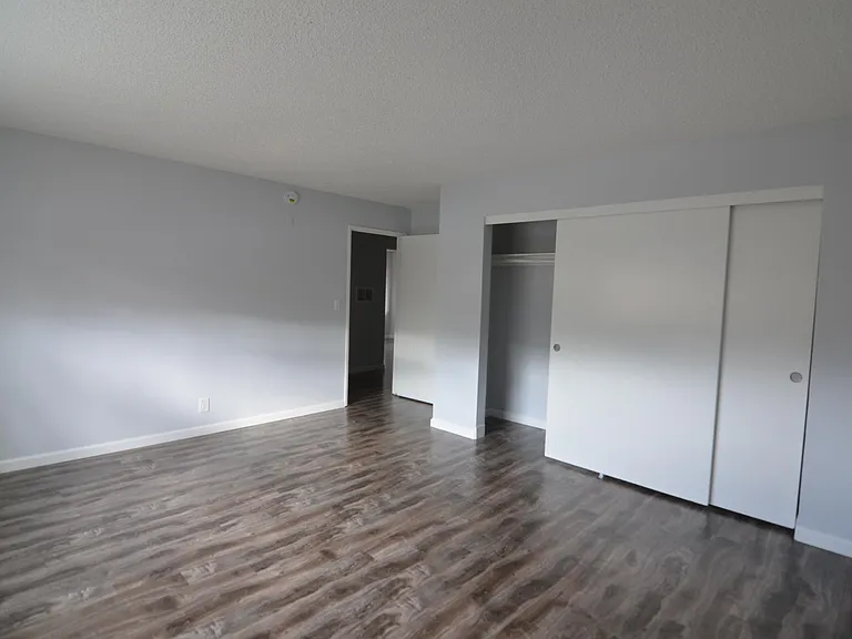 3243 Portola Ave #3 — Photo 14