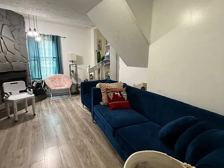768 Stephenson Rdg — Photo 10