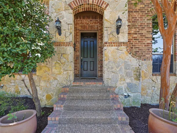 2310 Queen Morgan Ln, The Colony, TX 75056