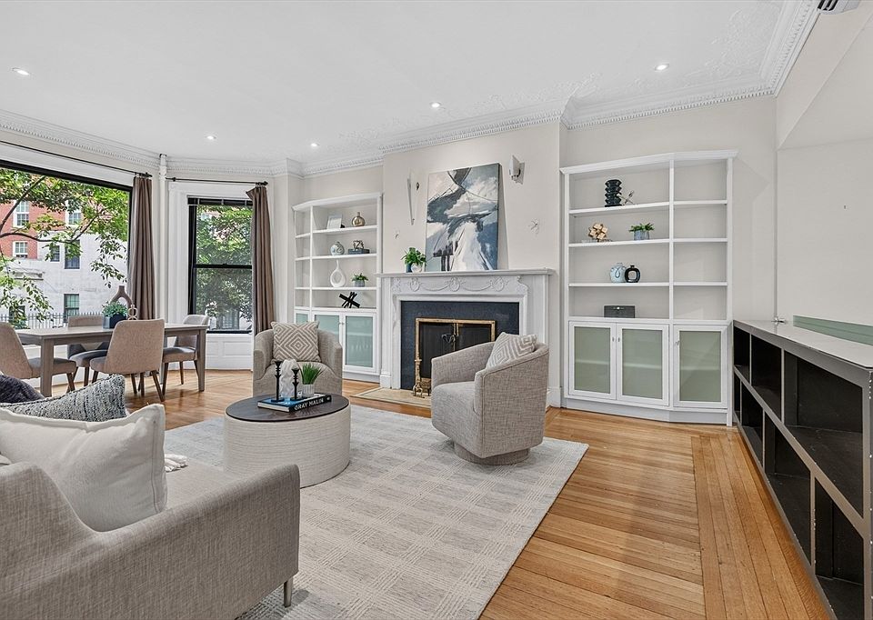 1st image of 37 Bay State Rd APT 3