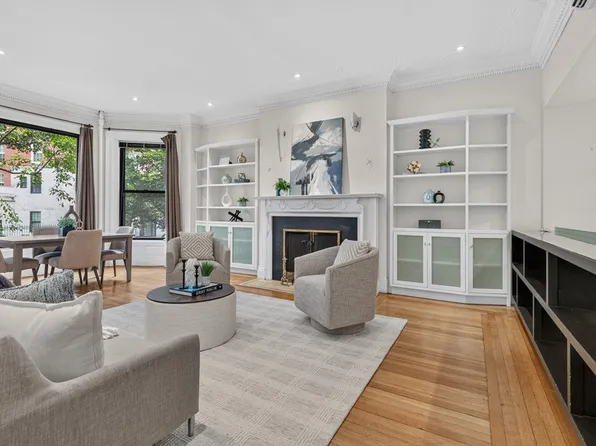 37 Bay State Rd APT 3, Boston, MA 02215