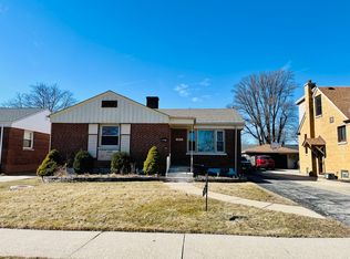 2522 S 3rd Ave, North Riverside, IL 60546