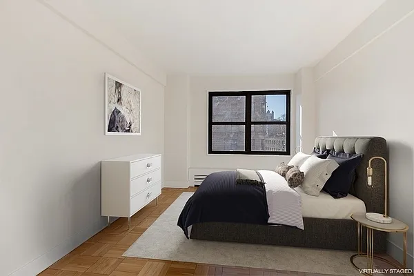 Sold by Compass | media 7