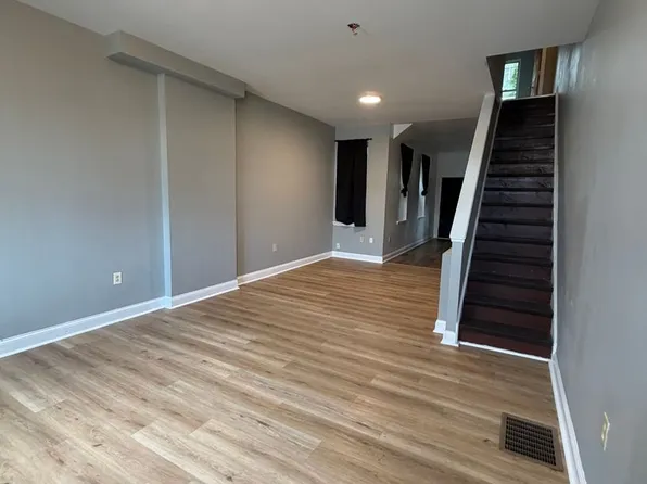 1316 S May St, Philadelphia, PA 19143