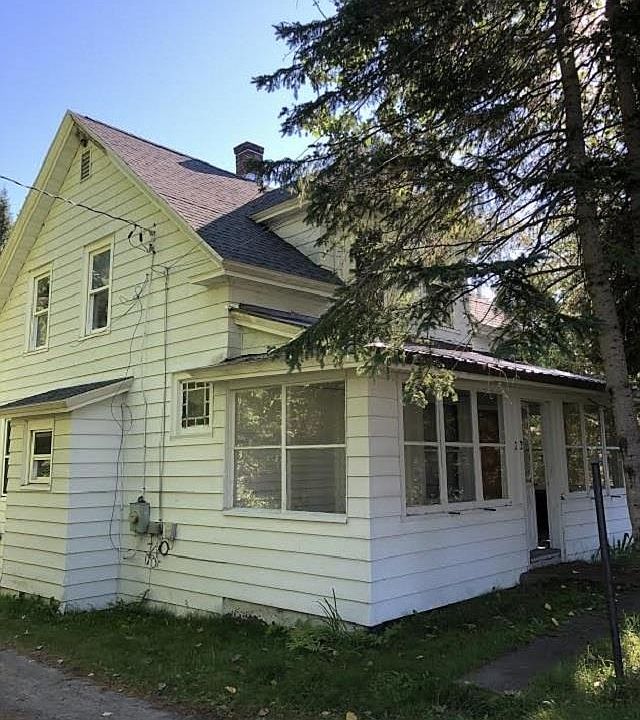 1st image of 12 Main St
