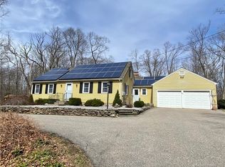 62 Arkay Dr, Higganum, CT 06441