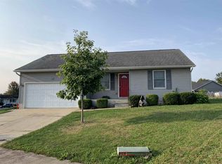 520 Fescue Ct, Goshen, IN 46528