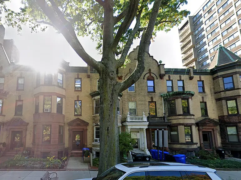 Beacon St — Photo 27