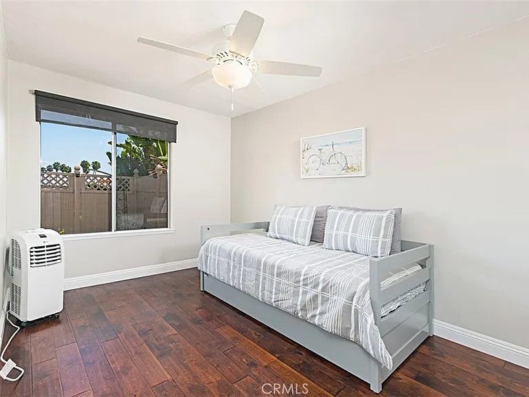 712 Calle Divino — Photo 25