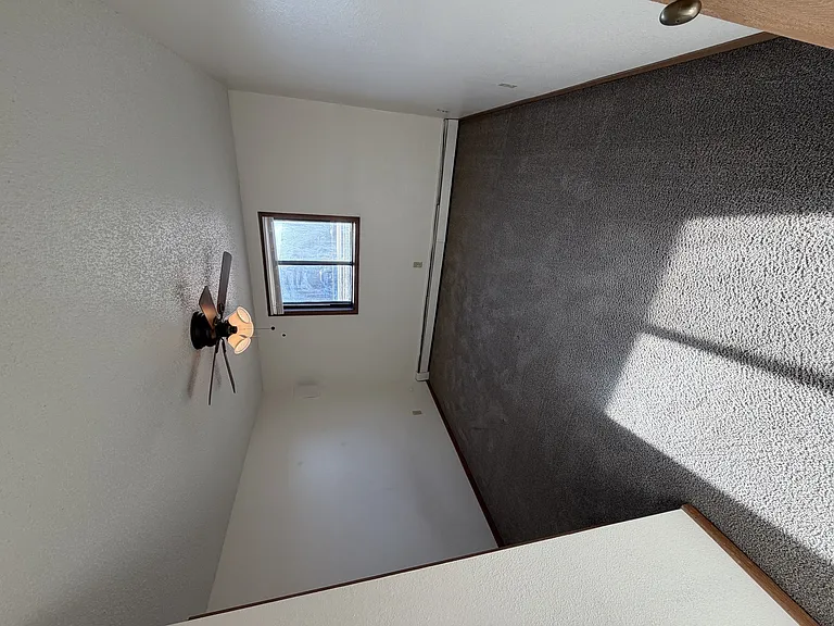 Kirkwood Manor Apartments — Photo 12
