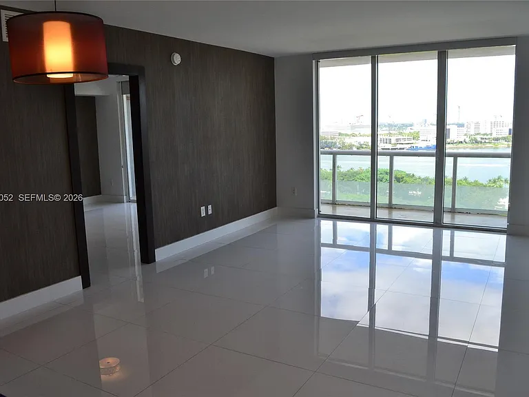 50 Biscayne Blvd #1408 — Photo 2