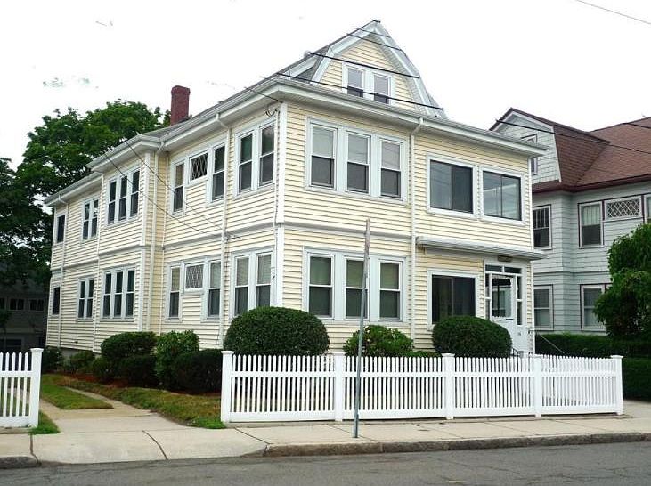 Front of the property.