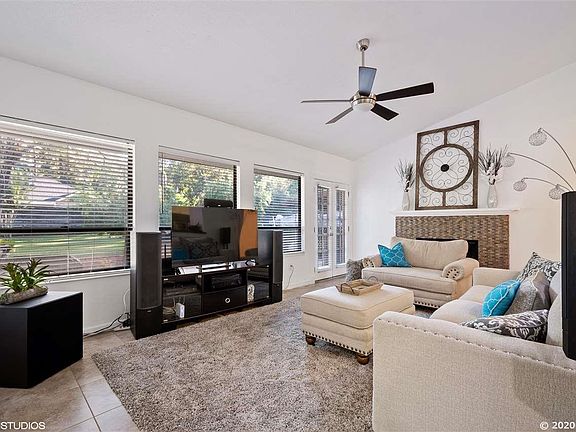 5th image of 10013 NW 25th Pl