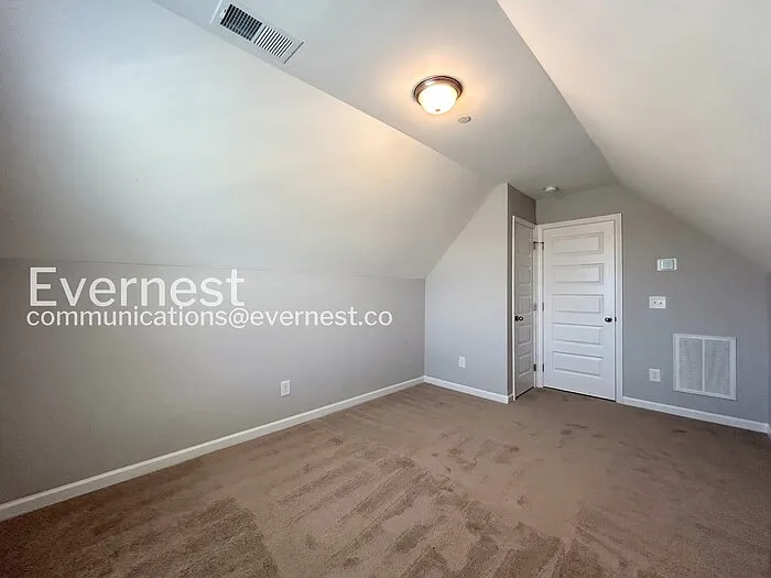 1402 Pipeline Ave — Photo 15