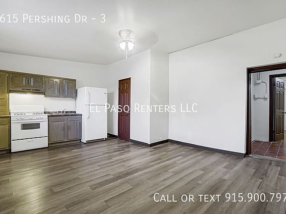 3rd image of 3615 Pershing Dr #3