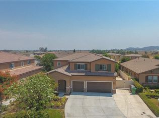 28311 Sunglow Run Ln, Menifee, CA 92584