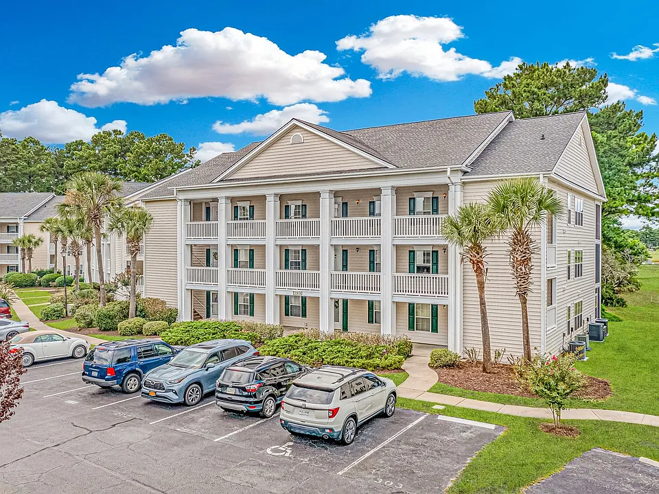 4930 Windsor Green Way #302