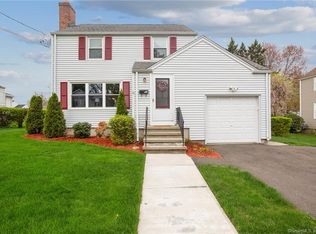 93 Sultan St, Stratford, CT 06614