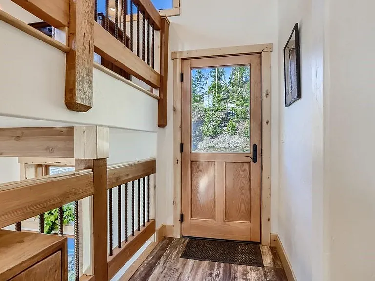 600 Alpensee Rd — Photo 4