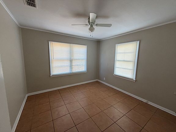 5th image of 1346 Shamrock Dr