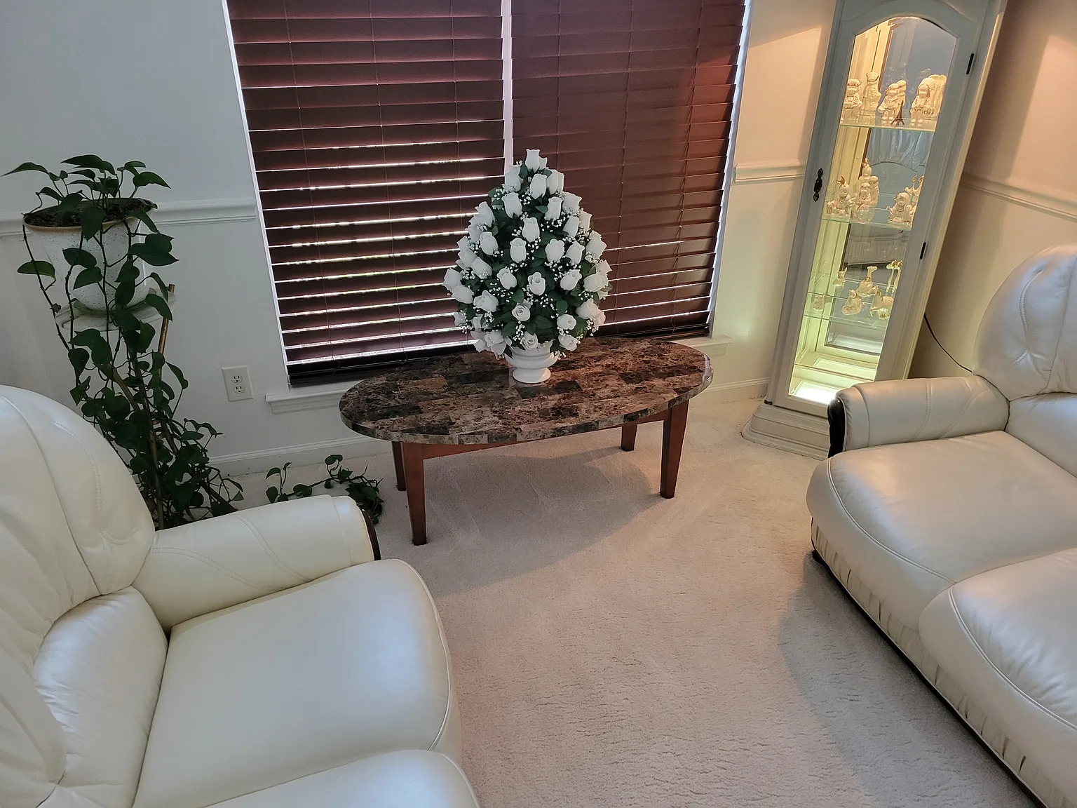 3 bed, 2.5 bath, 1564 sqft, $800 — Photo 4