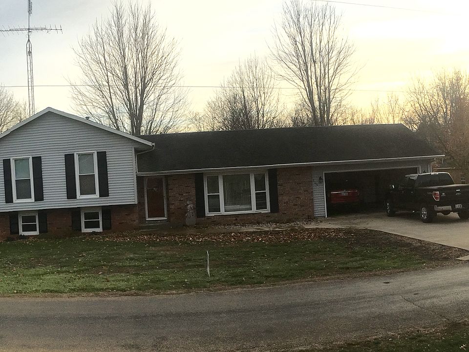 1st image of 303 Wade Dr