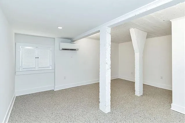 1338 Burdette St — Photo 12